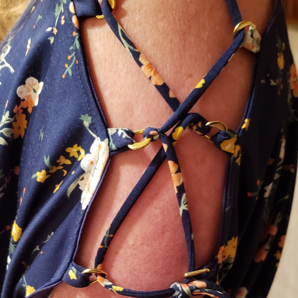 TRENDY TOP/1 - Picture 4 of 7